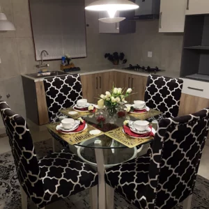 4 Person Elon Dining Table